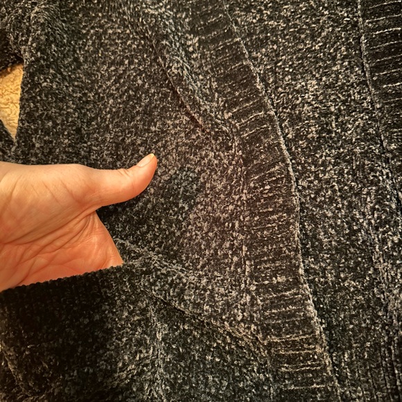 Faux Chenille Open Cardigan - Picture 4 of 7